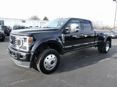 2022 Ford Super Duty F-450 DRW Platinum