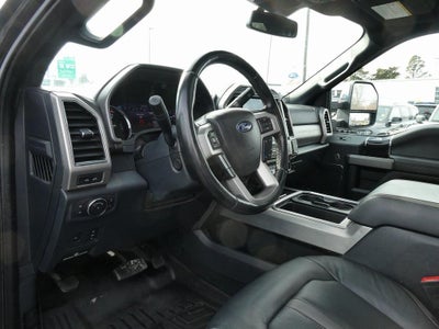 2022 Ford Super Duty F-450 DRW Platinum