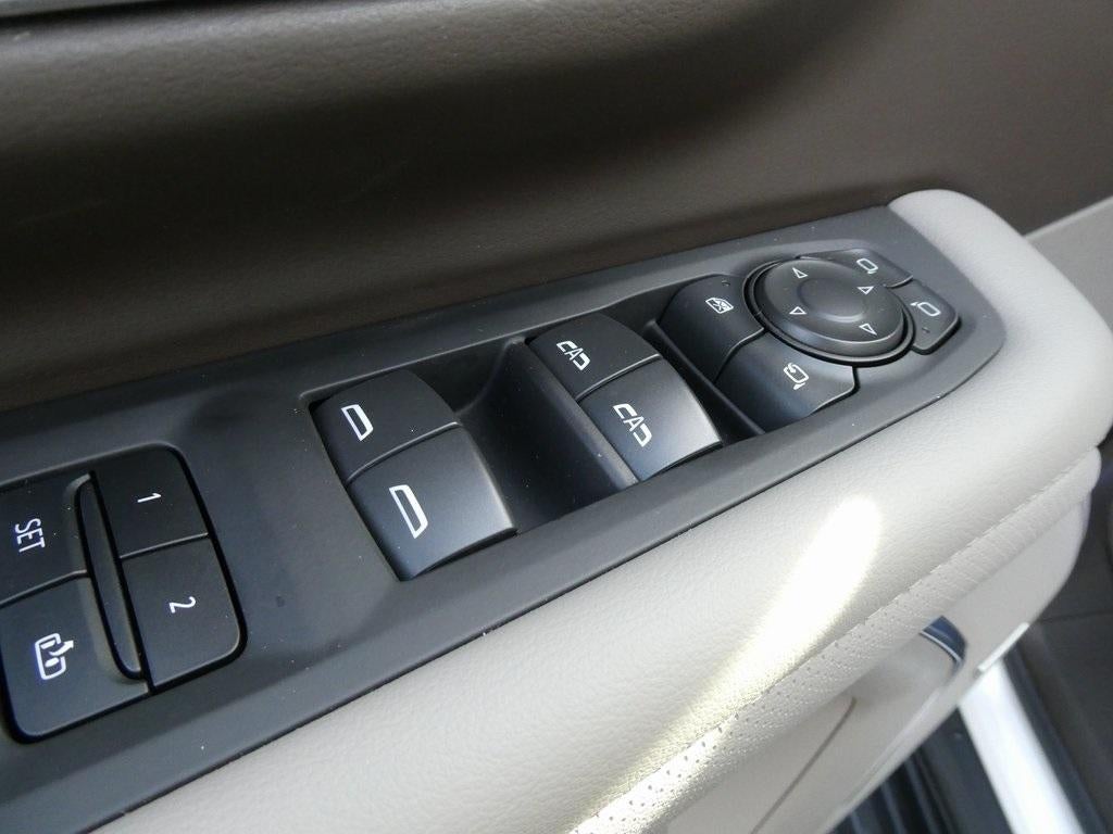 2024 GMC Yukon XL SLT