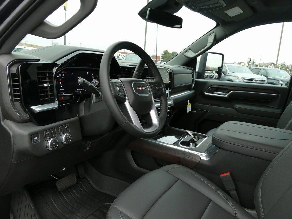 2026 GMC Sierra 2500 HD SLT