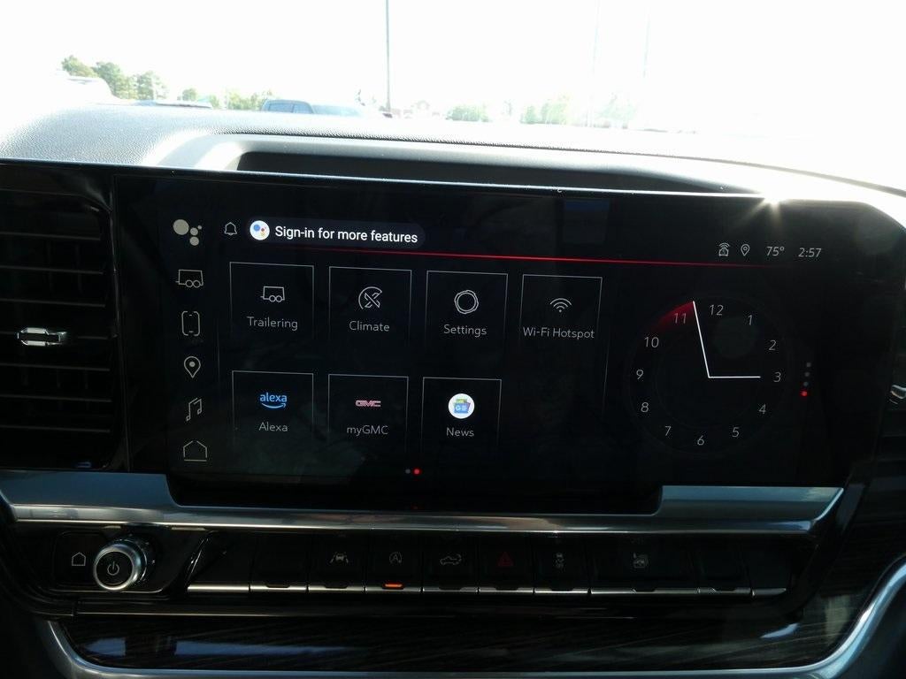 2025 GMC Sierra 1500 Elevation