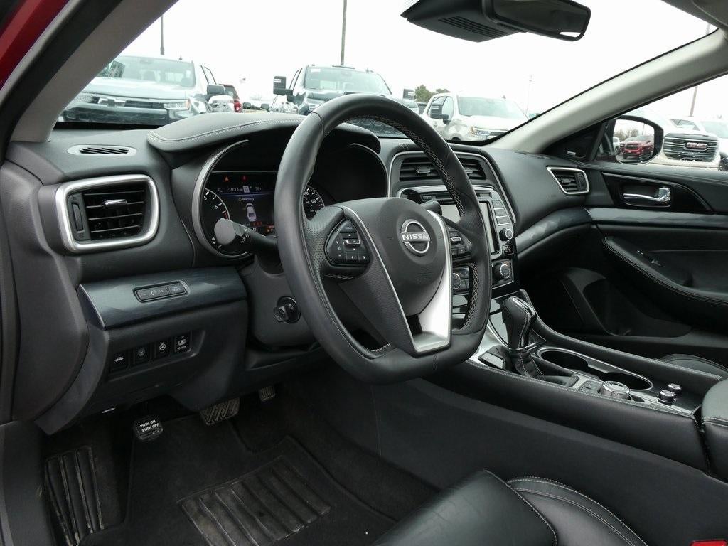 2023 Nissan Maxima Platinum