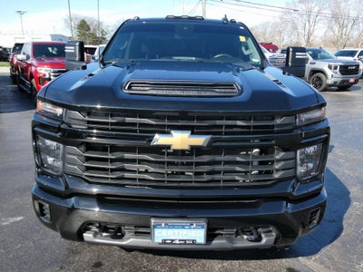 2024 Chevrolet Silverado 2500 HD Custom