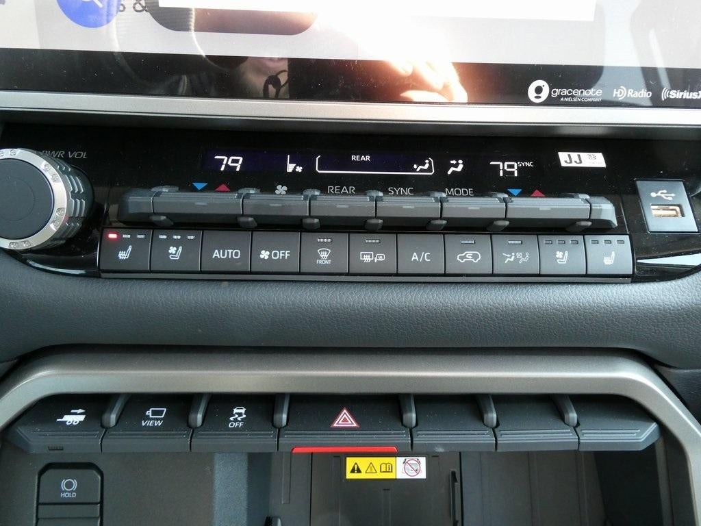 2024 Toyota Sequoia SR5