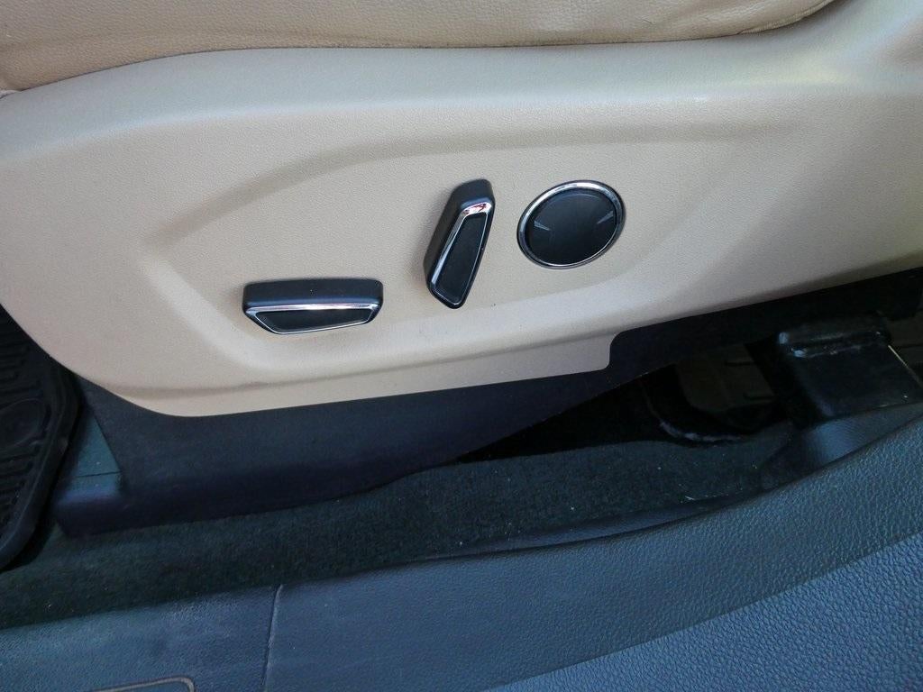 2017 Ford Explorer XLT FWD