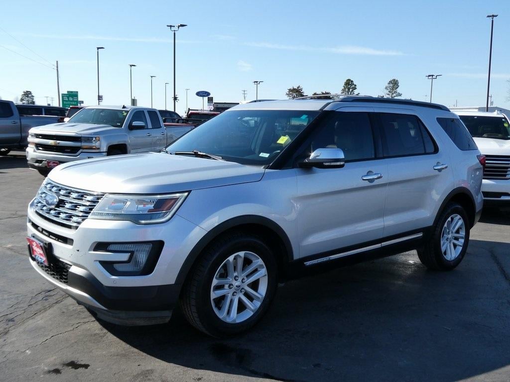 2017 Ford Explorer XLT FWD