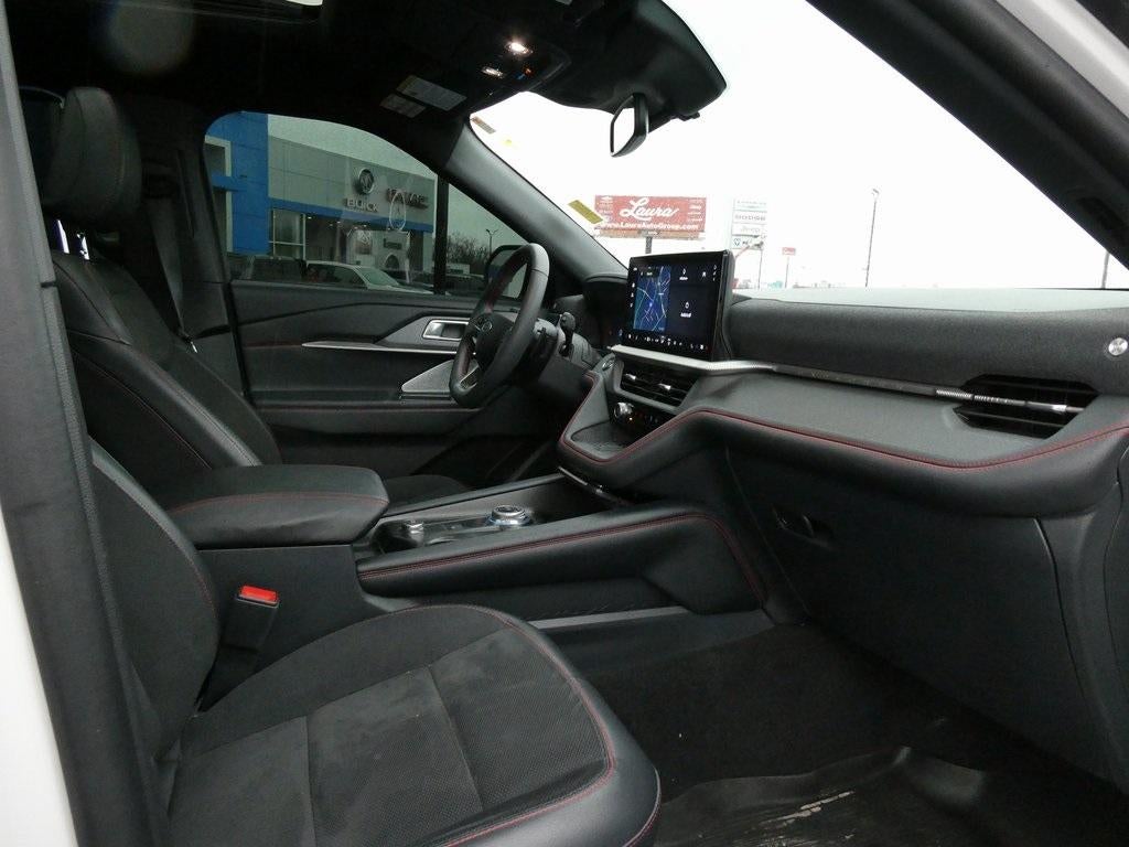 2025 Ford Explorer ST 4WD