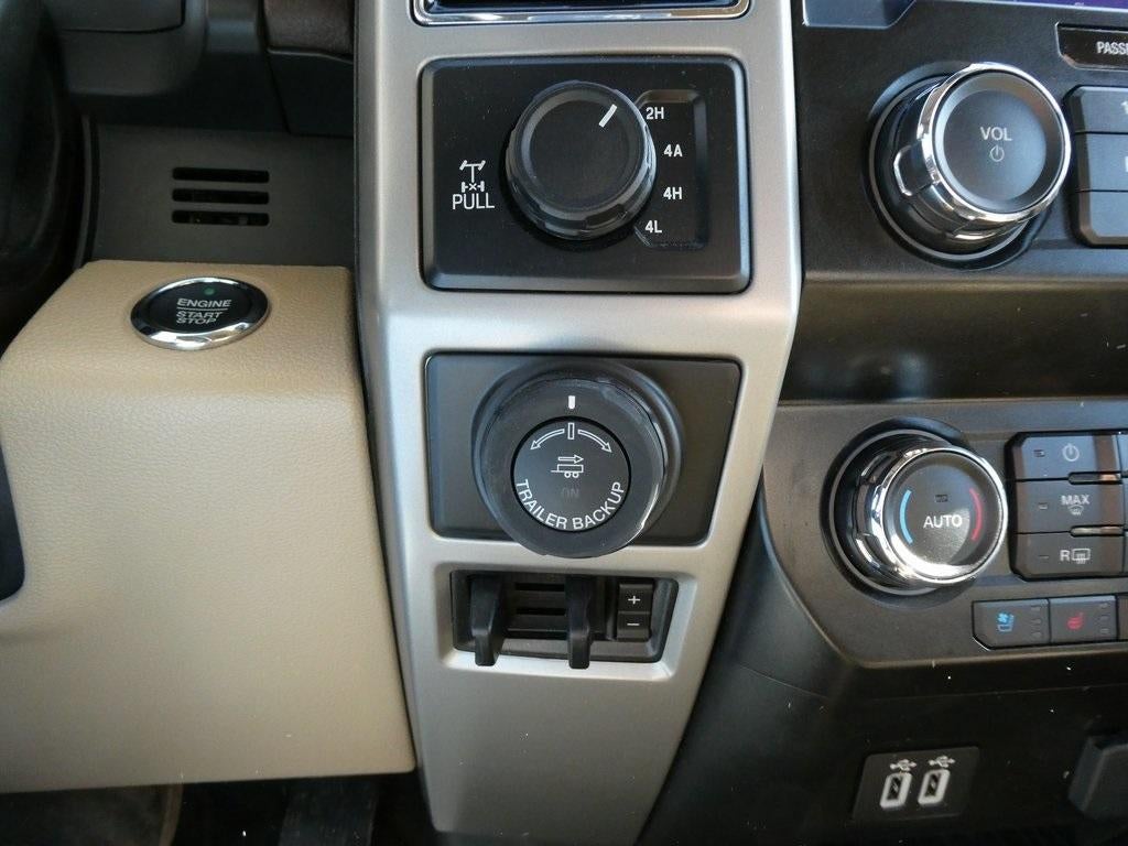 2020 Ford F-150 LARIAT 4WD SuperCrew 5.5' Box