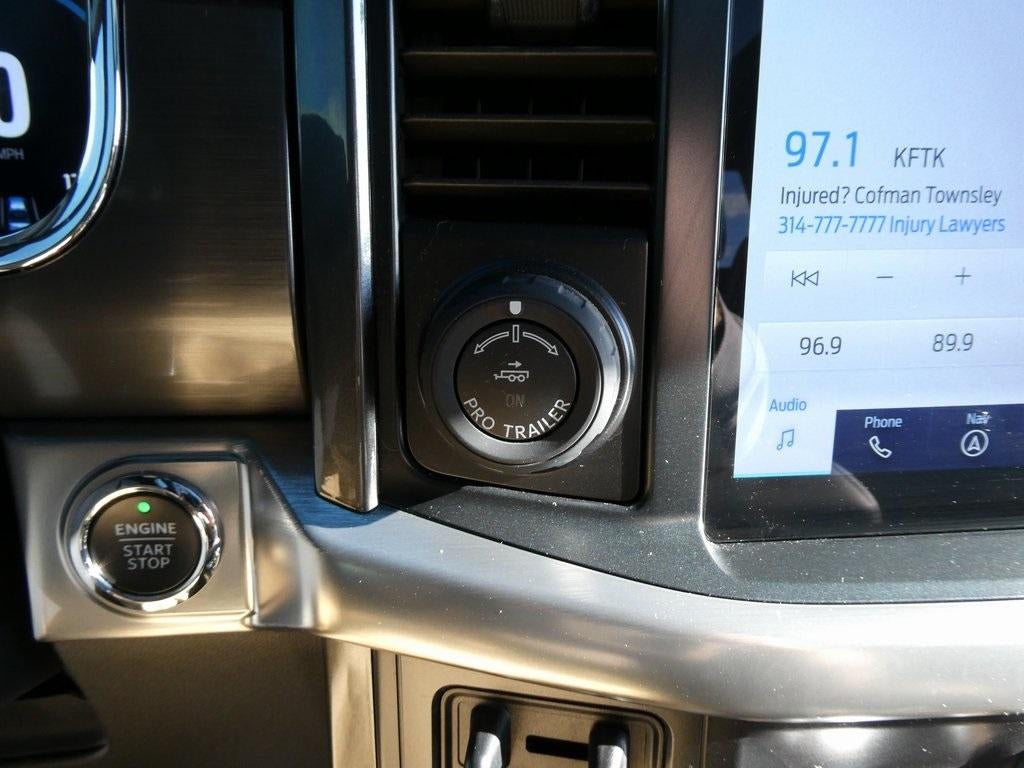 2021 Ford F-150 LARIAT 4WD SuperCrew 5.5' Box