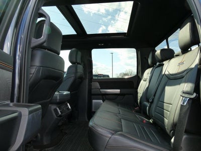 2022 Ford F-150 Platinum 4WD SuperCrew 5.5' Box