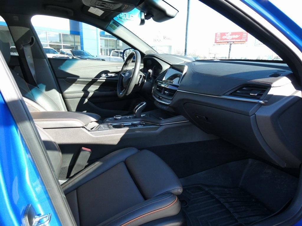 2024 Cadillac CT4-V 4dr Sdn