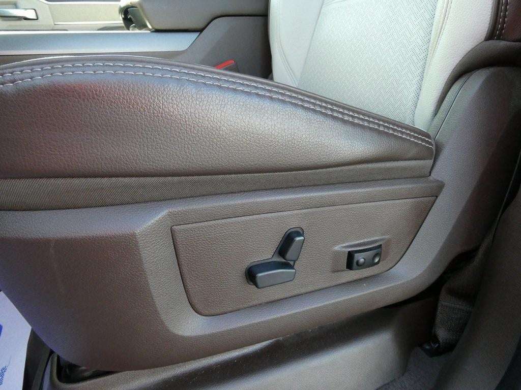 2025 RAM 3500 Laramie 4x4 Crew Cab 8' Box