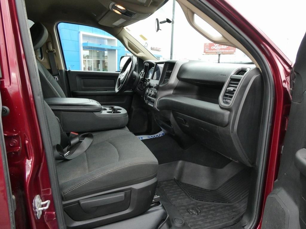 2019 RAM 2500 Tradesman 4x4 Crew Cab 6'4" Box