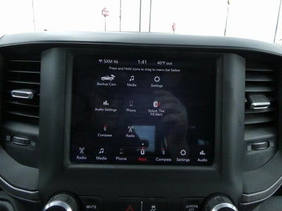 2019 RAM 2500 Tradesman 4x4 Crew Cab 6'4" Box