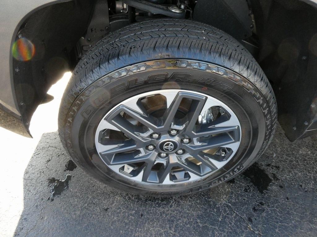 2025 Toyota Tundra 4WD 4WD Limited Hybrid CrewMax 5.5' Bed (Natl)