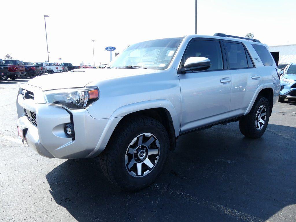 2023 Toyota 4Runner TRD Off Road 4WD (Natl)