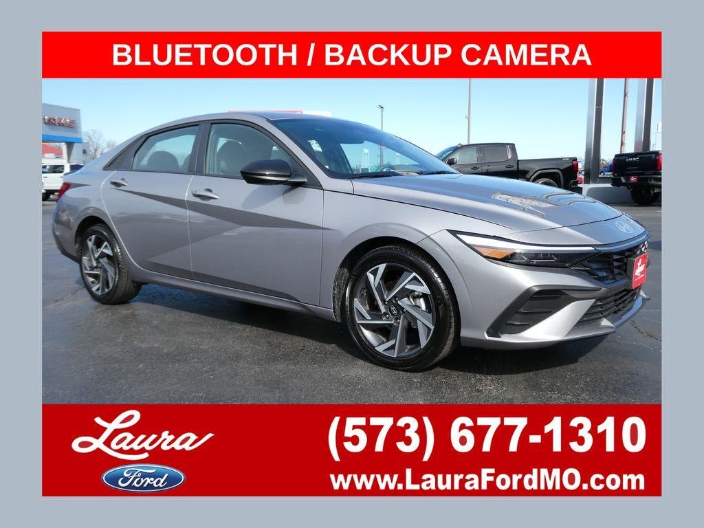 2025 Hyundai ELANTRA SEL Sport IVT