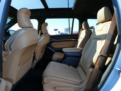 2025 Jeep Grand Cherokee L Summit 4x4