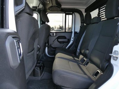 2023 Jeep Gladiator Willys 4x4