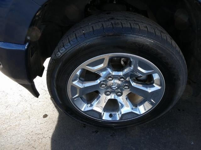 2020 RAM 1500 Big Horn Crew Cab 4x4 5'7' Box