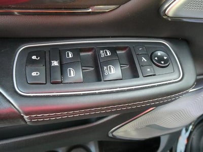 2021 RAM 1500 Limited Crew Cab 4x4 5'7' Box