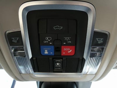 2022 RAM 1500 Limited Crew Cab 4x4 5'7' Box