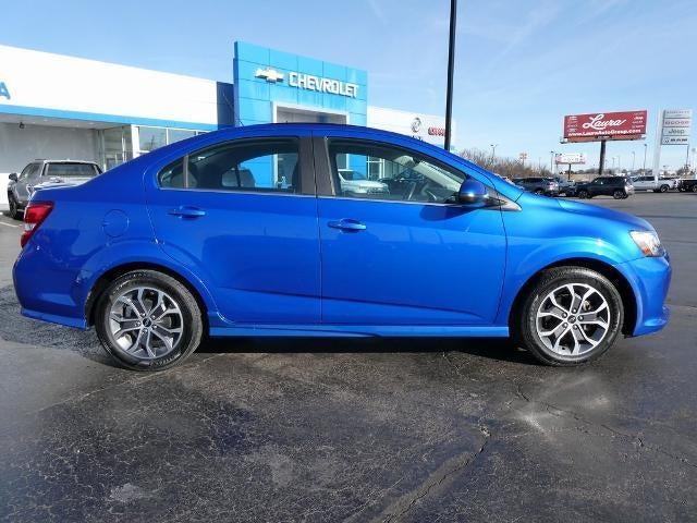 2020 Chevrolet Sonic FWD Sedan LT