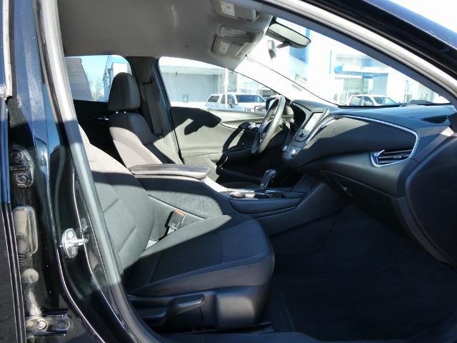 2017 Chevrolet Malibu 1LT