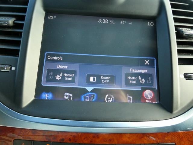 2014 Chrysler 300 4dr Sdn RWD