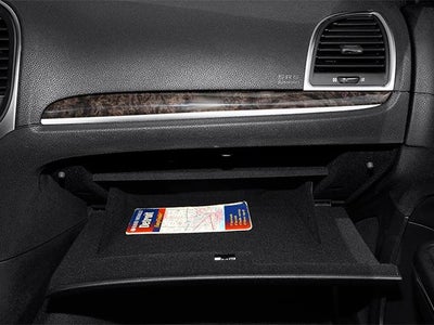 2014 Chrysler 300 4dr Sdn RWD