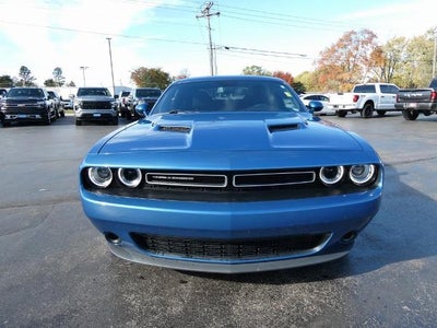 2022 Dodge Challenger SXT