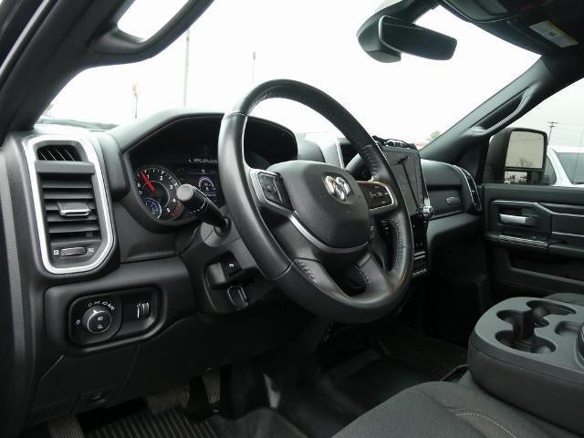 2024 RAM 3500 Big Horn Crew Cab 4x4 8' Box
