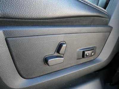 2024 RAM 3500 Chassis Tradesman/SLT/Laramie/Limited