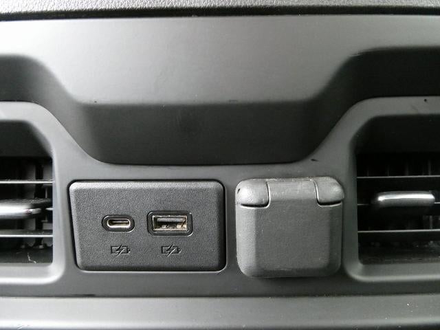 2020 Chevrolet Silverado 1500 4WD Crew Cab Short Bed RST