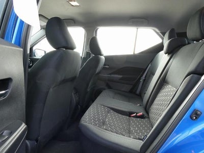 2023 Nissan Kicks SV Xtronic CVT