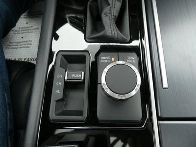 2022 Toyota Tundra Hybrid Platinum