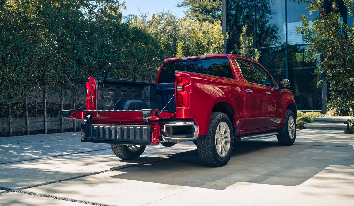 Laura Chevrolet Buick GMC of Sullivan in Sullivan MO
