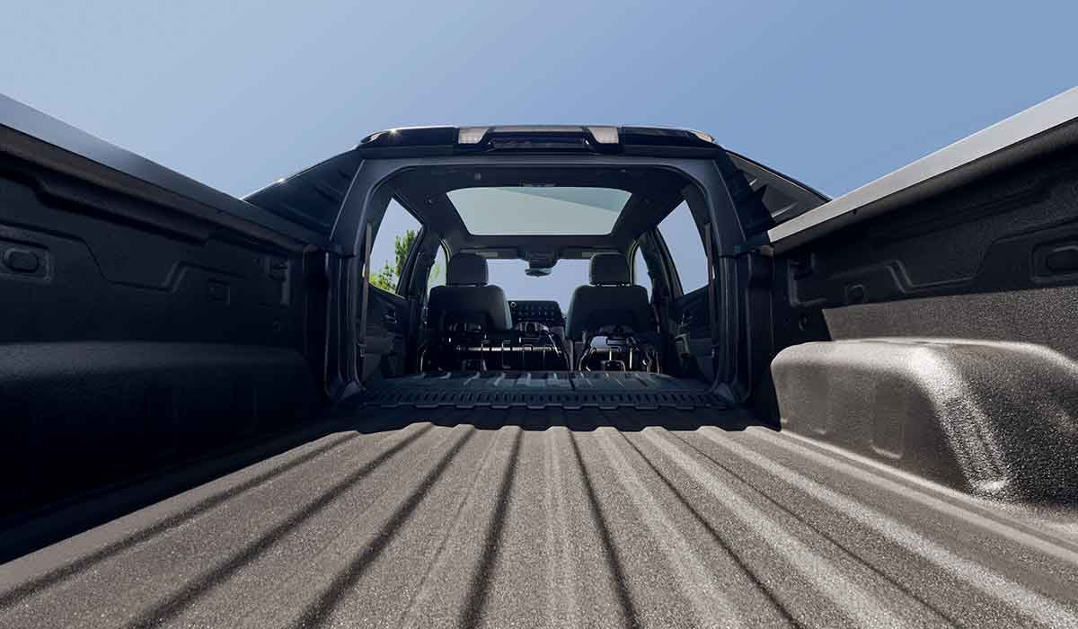 Laura Chevrolet Buick GMC of Sullivan in Sullivan MO